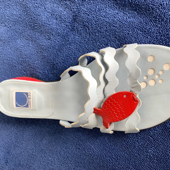 Summer sandals - Picture 2 of 3